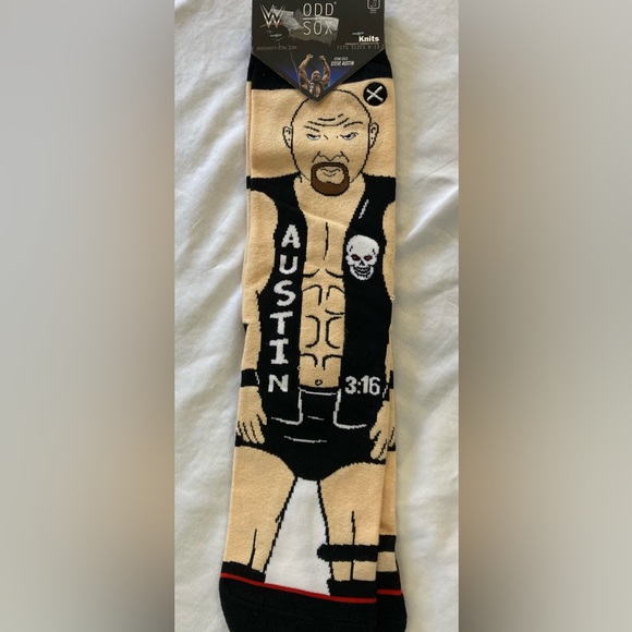 WWE “Stone Cold” Steve Austin Official ODDSox - Size 6-13 Socks NWT - Picture 2 of 3